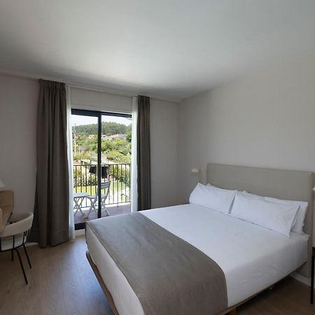 Hotel H4 Cangas 3 Superior エクステリア 写真