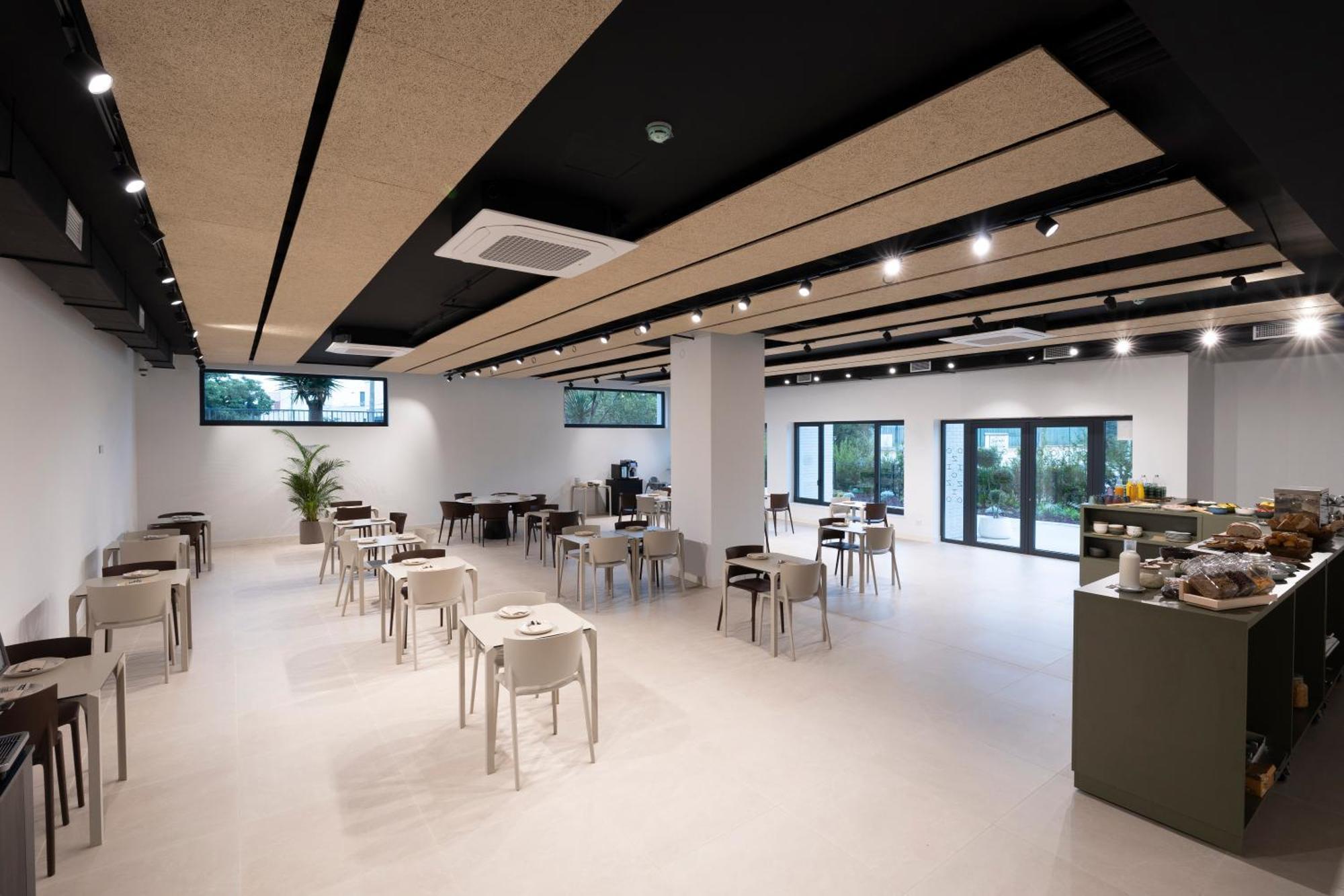 Hotel H4 Cangas 3 Superior エクステリア 写真